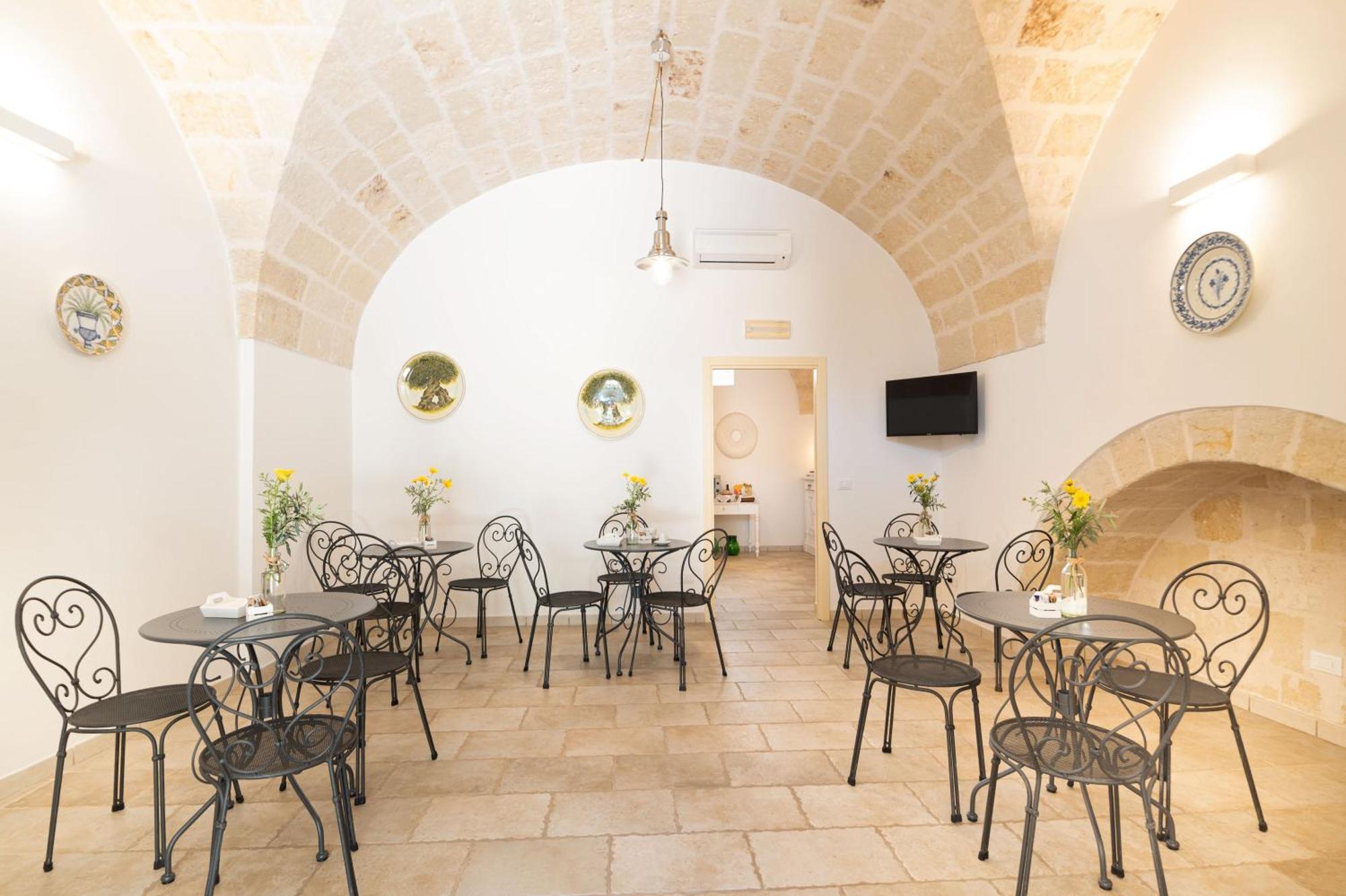 Masseria San Nicola Savelletri - B&B Фазано Экстерьер фото